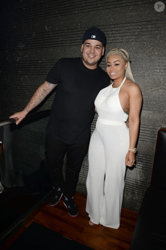 Blac Chyna, enceinte et son fiancé Rob Kardashian fêtent son anniversaire au G5ive Strip Club à Miami, le 11 mai 2016. La jeune femme fête ses 28 ans.