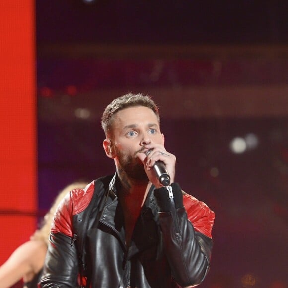 M.Pokora (Matt Pokora) - 29ème édition du Téléthon 2015 à l'hippodrome de Longchamp à Paris le 5 décembre 2015. Ce grand marathon caritatif en faveur de la recherche sur les maladies rares, s'est achevé dans la nuit avec plus de 80 millions d'euros de promesses de dons au compteur, a annoncé l'Association Française contre les Myopathies (AFM-Téléthon). © Coadic Guirec / Bestimage