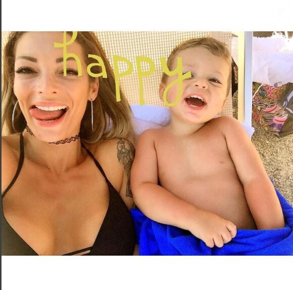 Emilie Nef Naf dévoile le visage de son fils sur Instagram, août 2016