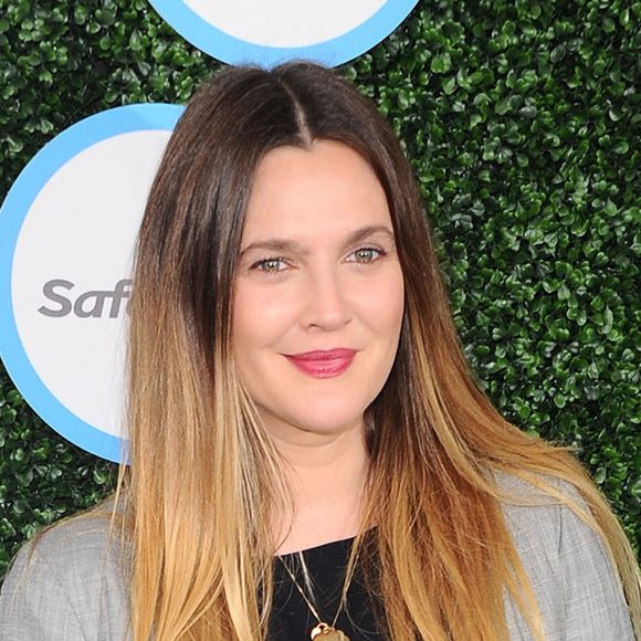 Drew Barrymore à la journée Safe Kids Day aux studios Smashbox à Culver City, le 22 avril 2016