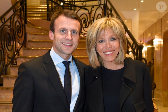 Emmanuel Macron et sa femme Brigitte Trogneux photographiés lors de la conférence-débat organisée par la Fondation France Israël aux Salons Hoche, à Paris, France, le 9 Janvier 2016