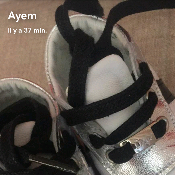 Ayem Nour dévoile la garde-robe d'Ayvin sur Snapchat, jeudi 11 août 2016
