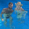Exclusif -  Amanda Lear se repose avec le beau Matthieu en Provence. Le 5 août 2016