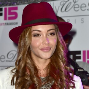 Nabilla Benattia à l'occasion de sa première sortie publique s'est rendue au salon "What the F", le premier salon qui explore l'univers des 13/25 ans au Paris Event Center à Paris, le 24 avril 2015 pour la marque de vêtements "Hollyweed Paris".
