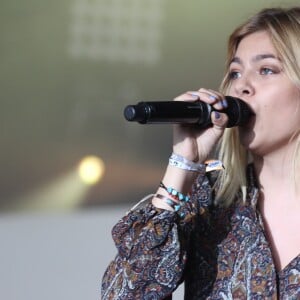 Louane Emera en concert au festival Solidays à l'hippodrome de Longchamp. Paris, le 26 juin 2016. © Lise Tuillier/Bestimage