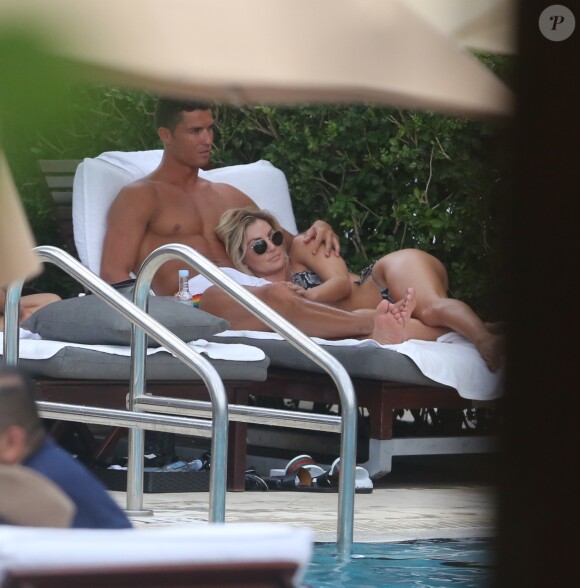 Exclusif - Cristiano Ronaldo avec Cassandre Davis à Miami le 30 juillet 2016