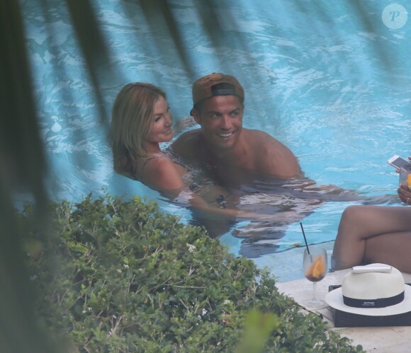 Exclusif - Cristiano Ronaldo avec Cassandre Davis à Miami le 30 juillet 2016