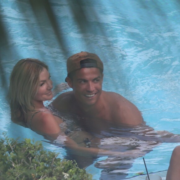 Exclusif - Cristiano Ronaldo avec Cassandre Davis à Miami le 30 juillet 2016