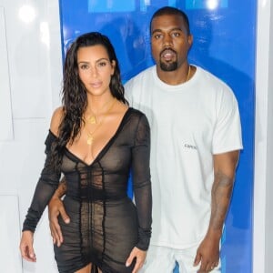 Kim Kardashian et Kanye West - Photocall des MTV Video Music Awards 2016 au Madison Square Garden à New York. Le 28 août 2016