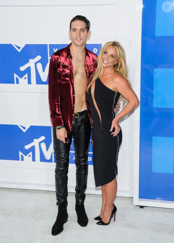 G-Eazy, Britney Spears - Photocall des MTV Video Music Awards 2016 au Madison Square Garden à New York. Le 28 août 2016
