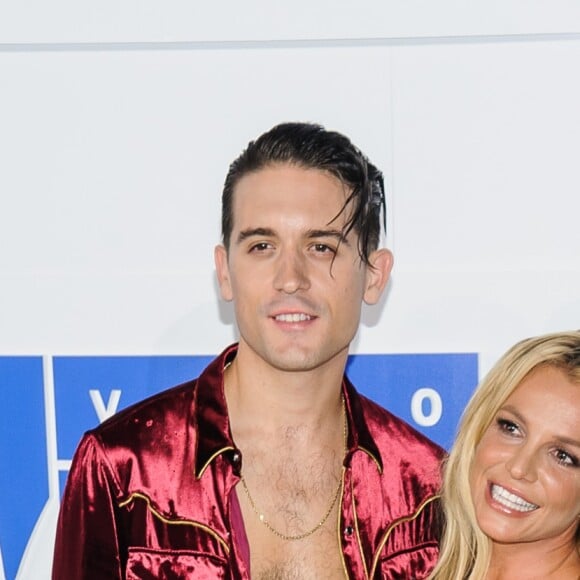 G-Eazy, Britney Spears - Photocall des MTV Video Music Awards 2016 au Madison Square Garden à New York. Le 28 août 2016