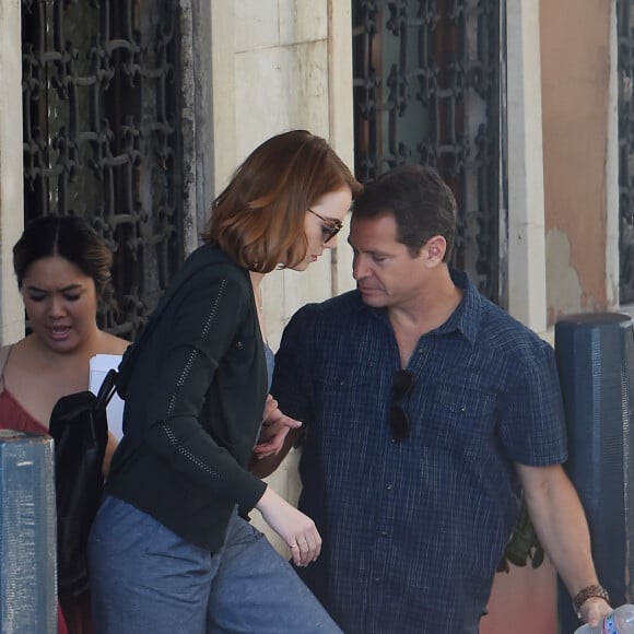 Exclusif - Emma Stone se balade à Venise en marge du 73ème festival du film (Mostra) le 1er septembre 2016.