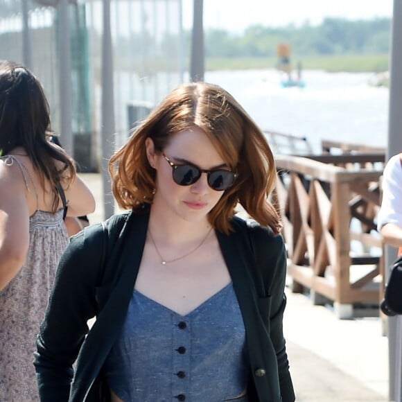 Exclusif - Emma Stone se balade à Venise en marge du 73ème festival du film (Mostra) le 1er septembre 2016.