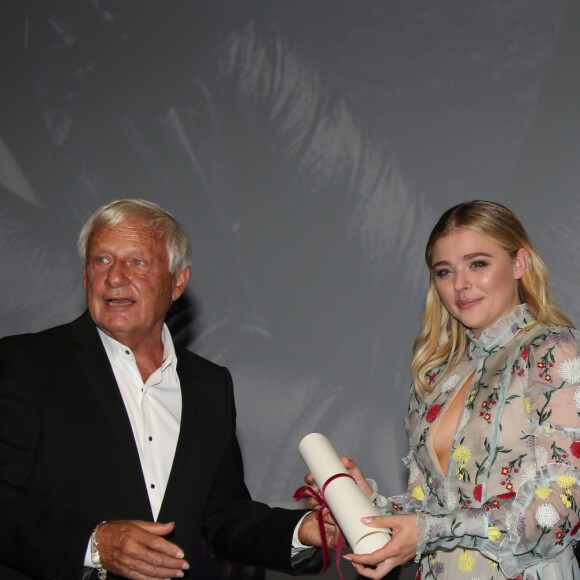 Chloë Grace Moretz  à la soirée d'ouverture du 42ème Festival du cinéma Américain de Deauville le 2 septembre 2016. © Denis Guignebourg/Bestimage