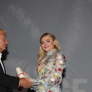 Chloë Grace Moretz  à la soirée d'ouverture du 42ème Festival du cinéma Américain de Deauville le 2 septembre 2016. © Denis Guignebourg/Bestimage