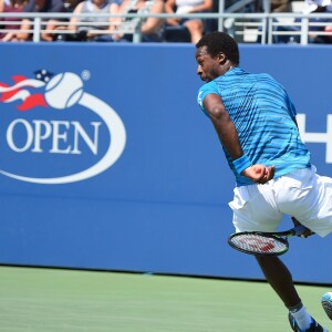 Gaël Monfils lors de son match contre Marcos Baghdatis en huitième de finale de l'US Open à Flushing Meadows, New York, le 4 septembre 2016, remporté en trois sets (6-3, 6-2, 6-3).