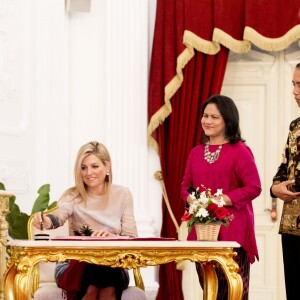 La reine Maxima des Pays-Bas rencontre le président indonésien Joko Widodo à Jakarta en Indonesie le 1er septembre 2016.01/09/2016 - Jakarta