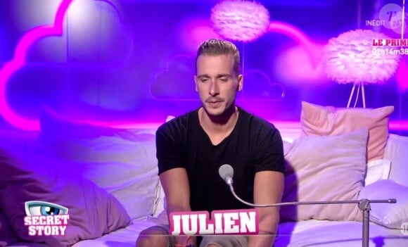 Julien au confessionnal - "Secret Story 10", sur NT1. Le 7 septembre 2016.