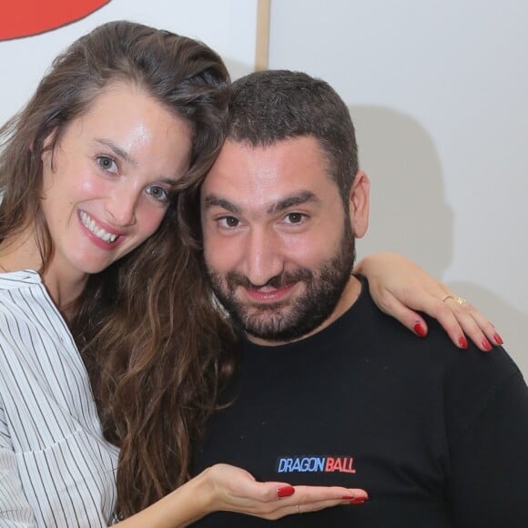 Exclusif - Charlotte Le Bon, Mouloud Achour - Vernissage de l'exposition "One bedroom Hotel on the Moon" de Charlotte Le Bon à la galerie Cinéma à Paris le 8 septembre 2016. © CVS/bestimage