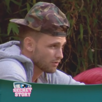 Secret Story 10 : Le couple Julien et Bastien choque, Jaja sauvé du sas