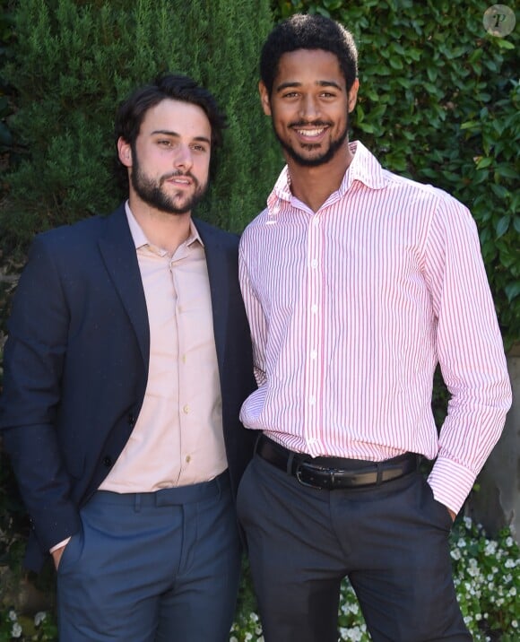 Jack Falahee et Alfred Enoch à la soirée annelle caritative The Rape dans une résidence privée à Beverly Hills, le 25 septembre 2016 © Lisa O'Connor via Zuma/Bestimage
