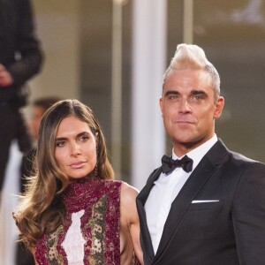 Robbie Williams et sa femme Ayda Shield lors de la Montée des marches du film "The Sea of Trees" (La Forêt des Songes) lors du 68 ème Festival International du Film de Cannes, à Cannes le 16 mai 2015.