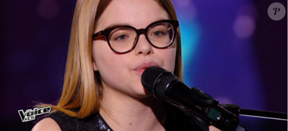 Agathe dans "The Voice Kids 3" le 1er octobre 2016.