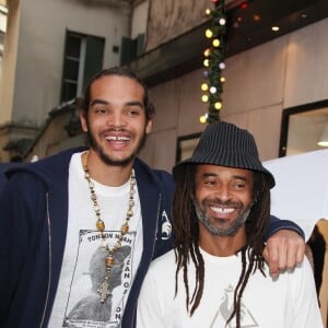 Yannick Noah et son fils Joakim Noah à Paris le 1er juin 2010.