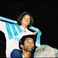 Yannick et Joakim Noah lors de la finale de la ligue des champions OM/ Milan à Municj le 27 mai 1993.
