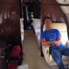 Cristiano Ronaldo pose dans son jet privé sur Instagram.