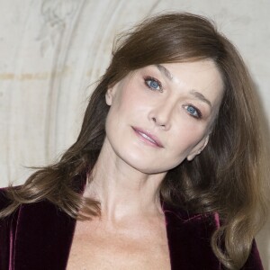 Carla Bruni-Sarkozy - People au défilé de mode "Christian Dior", collection prêt-à-porter Printemps-Eté 2017 à Paris, le 30 septembre 2016. © Olivier Borde/Bestimage