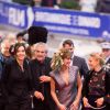 Anne Parillaud, Claude Lelouch, et Victoria Bedos et Florence Thomassin lors de la cérémonie de clôture du 27ème Festival du film britannique de Dinard, le 1er octobre 2016