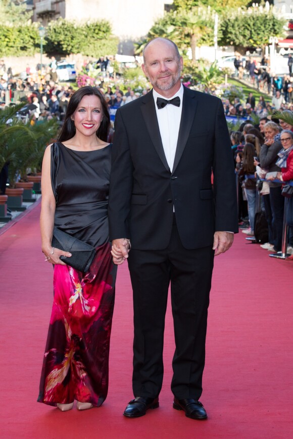 Jason Connery et sa femme lors de la cérémonie de clôture du 27ème Festival du film britannique de Dinard, le 1er octobre 2016