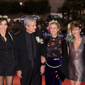 Anne Parillaud, Claude Lelouch, Florence Thomassin, Victoria Bedos et Julie Ferrier lors de la cérémonie de clôture du 27ème Festival du film britannique de Dinard, le 1er octobre 2016