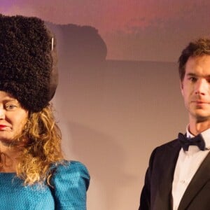 Julie Ferrier et James d'Arcy lors de la cérémonie de clôture du 27ème Festival du film britannique de Dinard, le 1er octobre 2016