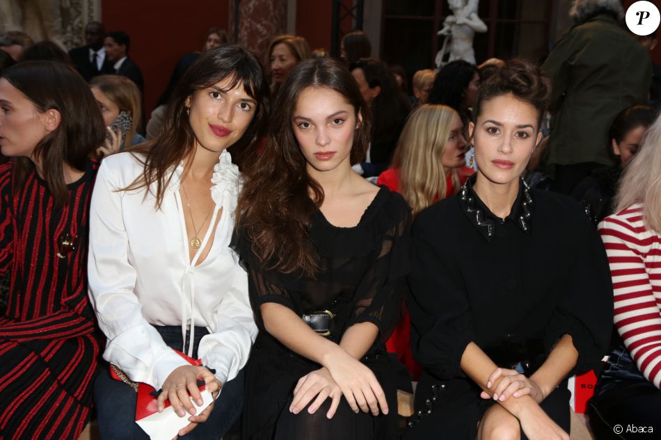 Jeanne Damas Lola Le Lann Et Alice David Défilé Sonia Rykiel Collection Prêt à Porter