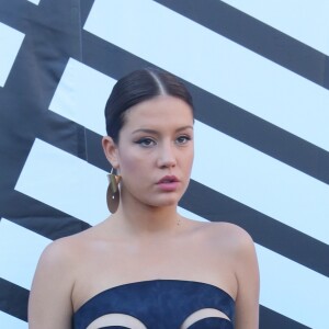 Adèle Exarchopoulos - Défilé de mode prêt-à-porter printemps-été 2017 "Louis Vuitton", place Vendôme. Paris, le 5 octobre 2016 © CVS-Veeren / Bestimage