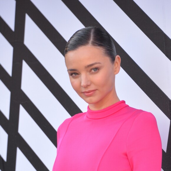 Miranda Kerr - Défilé de mode prêt-à-porter printemps-été 2017 "Louis Vuitton", place Vendôme. Paris, le 5 octobre 2016 © CVS-Veeren / Bestimage
