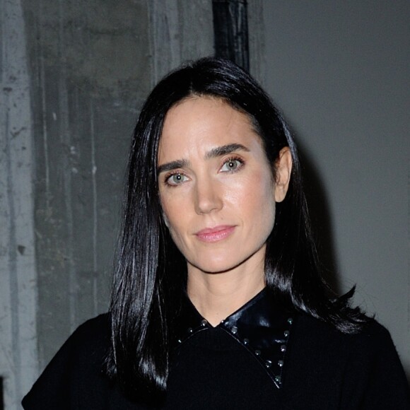 Jennifer Connelly - Défilé de mode prêt-à-porter printemps-été 2017 "Louis Vuitton", place Vendôme. Paris, le 5 octobre 2016.