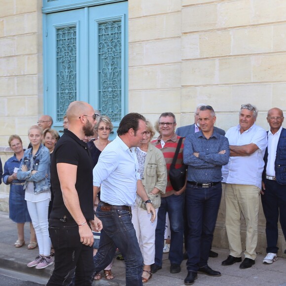 Exclusif - Jean Dujardin présente en avant-première "Brice 3" à Lesparre, son village d'enfance, le 23 Septembre 2016