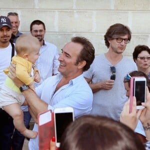 Exclusif - Jean Dujardin présente en avant-première "Brice 3" à Lesparre, son village d'enfance, le 23 Septembre 2016