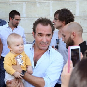 Exclusif - Jean Dujardin présente en avant-première "Brice 3" à Lesparre, son village d'enfance, le 23 Septembre 2016