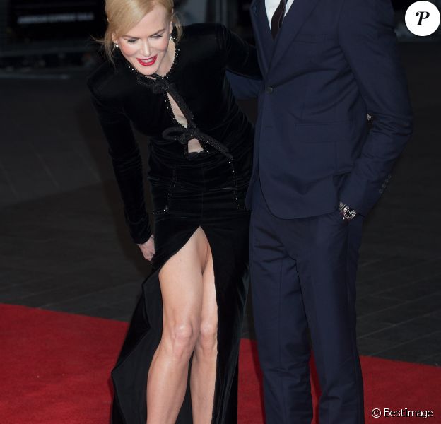 Nicole Kidman et Dev Patel arrivant à la projection du film "Lion" pendant le Gala American Express lors du 60ème BFI, le Festival du Film de Londres, au Odeon Leicester Square à Londres, le 12 octobre 2016.