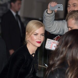 Nicole Kidman, dans une robe Armani, arrivant à la projection du film "Lion" pendant le Gala American Express lors du 60ème BFI, le Festival du Film de Londres, au Odeon Leicester Square à Londres, le 12 octobre 2016.