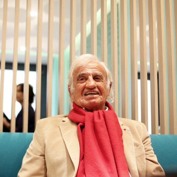 Jean-Paul Belmondo - A l'occasion du lancement de son nouveau livre "Mes recettes bonne humeur" (Editions du Cherche Midi), Luana Belmondo a réuni ses proches et amis épicuriens autour d'un Aperitivo concocté par le Chef Denny Imbroisi (Restaurant IDA) à Paris, le 13 Octobre 2016. © Dominique Jacovides/Bestimage