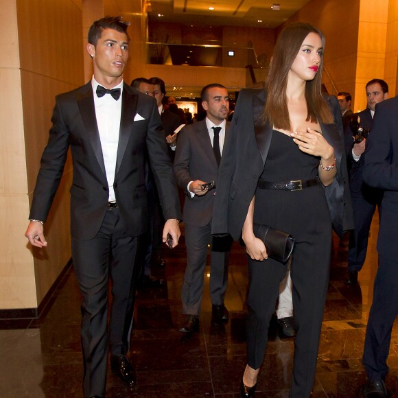 Cristiano Ronaldo et Irina Shayk assistent à la cérémonie du Ballon d'or 2012 à Zurich, le 7 janvier 2013.