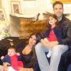 Cesc Fabregas et Daniella Semaan (photo Instagram, lors des fêtes de fin d'année 2015) ont annoncé le 16 octobre 2016 attendre leur troisième enfant ensemble. Un petit frère pour Lia (3 ans) et Capri (1 an) !