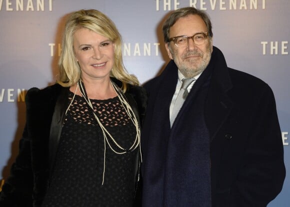 Nonce Paolini et sa femme Catherine Falgayrac - Avant-première du film "The Revenant" au Grand Rex à Paris, le 18 janvier 2016.