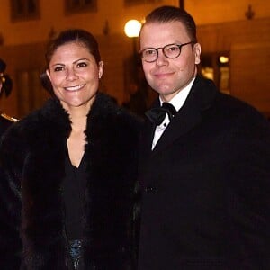 La princesse Victoria et le prince Daniel de Suède participaient au dîner du 100e anniversaire du groupe Investor AB au Grand Hotel à Stockholm le 15 octobre 2016