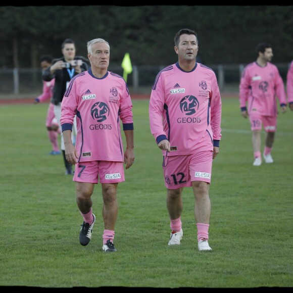 Exclusif - Prix spécial - Didier Deschamps, Karl Olive - Match de football caritatif organisé par le Variétés Club de France au profit de l'association "+ de Vie" présidée par Bernadette Chirac et de l'association "Urma" présidée par Laurent Blanc au stade Jean Paul David à Mantes-la-Jolie le 11 octobre 2016. C'est la première sortie officielle de Bernadette Chirac depuis l'hospitalisation de son mari Jacques Chirac et de sa propre hospitalisation. © Alain Guizard/Bestimage